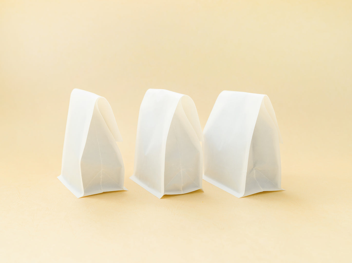 カミエコ® コーヒーパック　白色　フラットボトム袋　バルブ付き